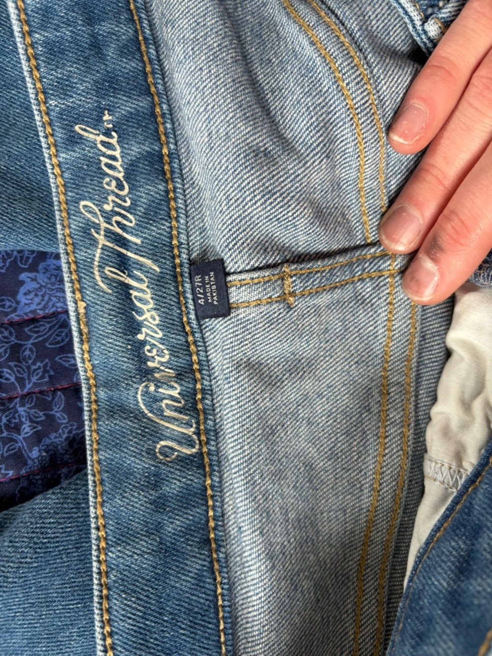 Universal Thread Light Blue Denim Jeans with Gold Stitching - Picture 3 of 3